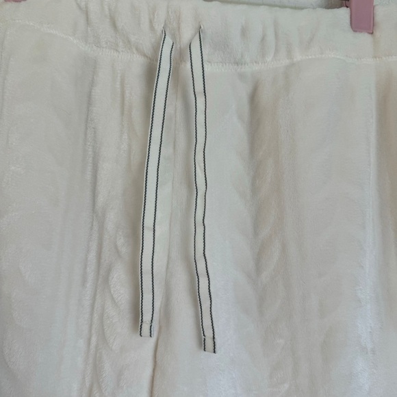 Joyspun  Plush Fleece Pajama Pants. Ultra Soft. Size L - Picture 4 of 9